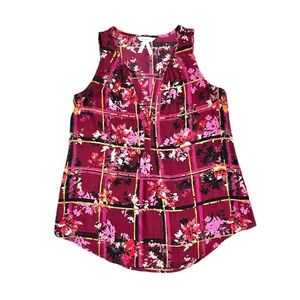 Candie's size small sleevless floral printed v neck tank top
